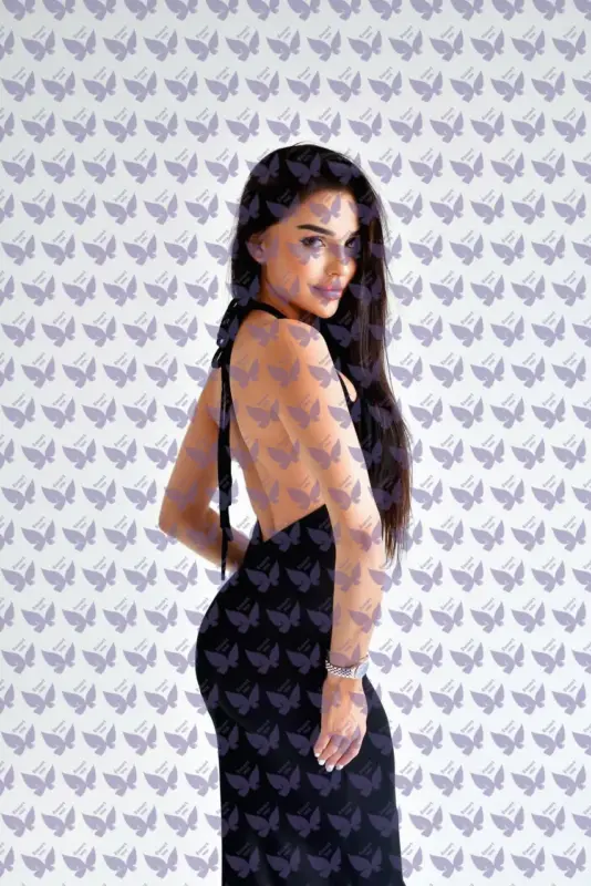 Имя: Шелла, Возраст: 21, Грудь: 3