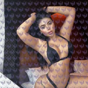 Имя: Серена, Возраст: 26, Грудь: 3