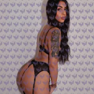 Имя: Сьерра, Возраст: 22, Грудь: 2