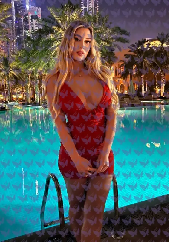 Имя: Сильви, Возраст: 24, Грудь: 3