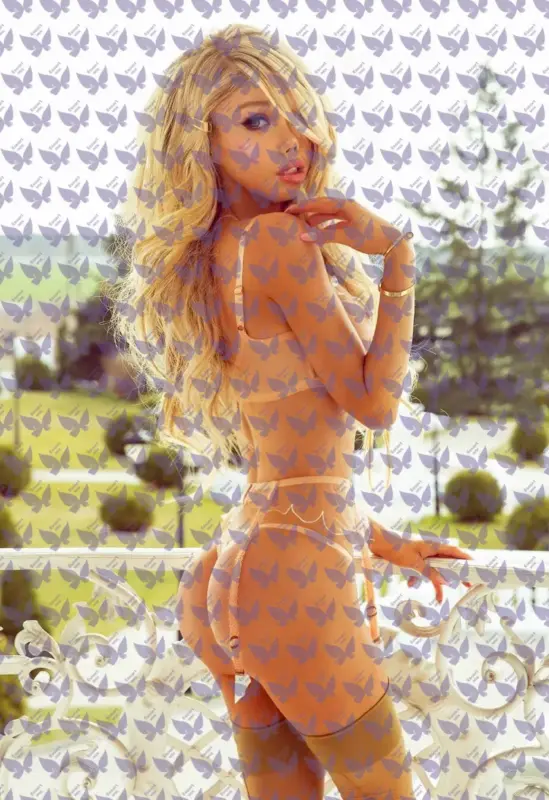 Имя: Сюзанна, Возраст: 22, Грудь: 2