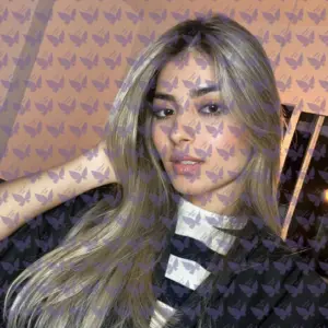 Имя: София, Возраст: 26, Грудь: 2