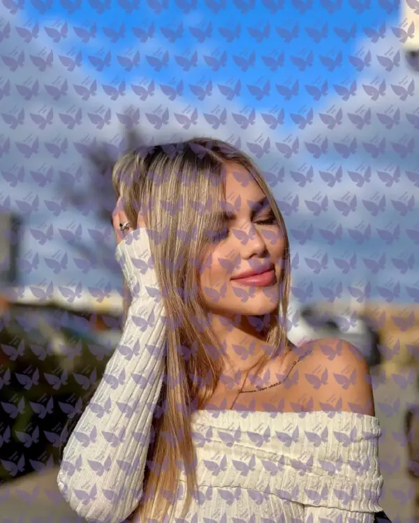 Имя: София, Возраст: 22, Грудь: 2