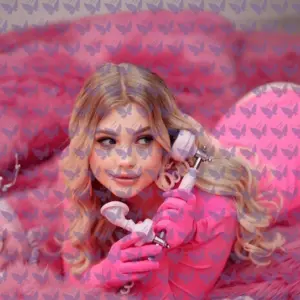 Имя: Соланж, Возраст: 23, Грудь: 3