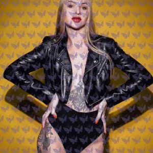 Имя: Стася, Возраст: 27, Грудь: 2