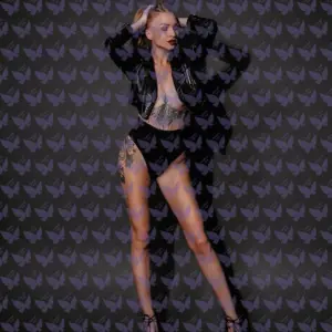 Имя: Стася, Возраст: 27, Грудь: 2