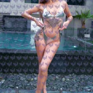 Имя: Стася, Возраст: 25, Грудь: 2