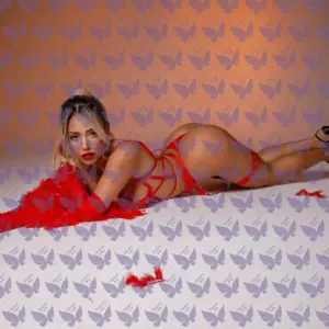 Имя: Стефи, Возраст: 25, Грудь: 4