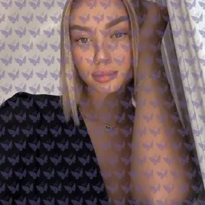 Имя: Талия, Возраст: 26, Грудь: 2