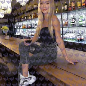 Имя: Татьяна, Возраст: 26, Грудь: 1