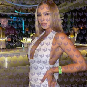 Имя: Татьяна, Возраст: 26, Грудь: 1