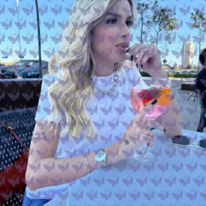 Имя: Тиффани, Возраст: 27, Грудь: 3