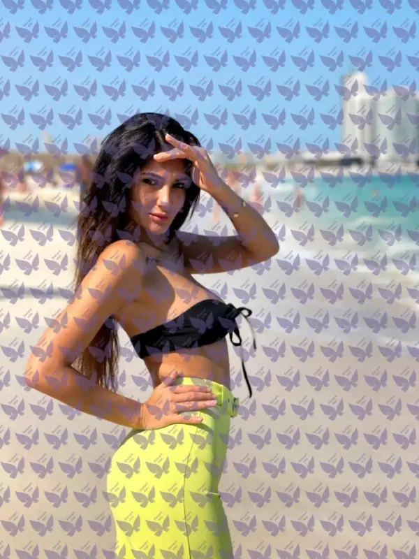 Имя: Тина, Возраст: 26, Грудь: 2