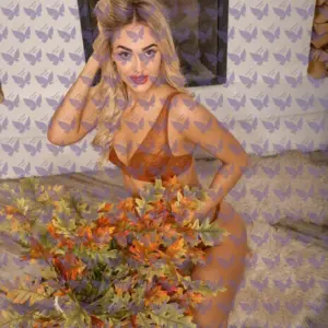 Имя: Троица, Возраст: 24, Грудь: 1