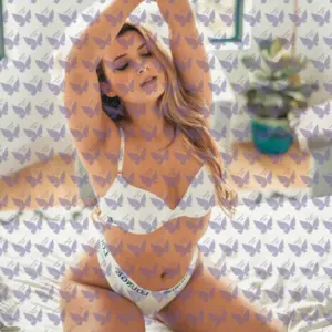 Имя: Улица, Возраст: 24, Грудь: 2