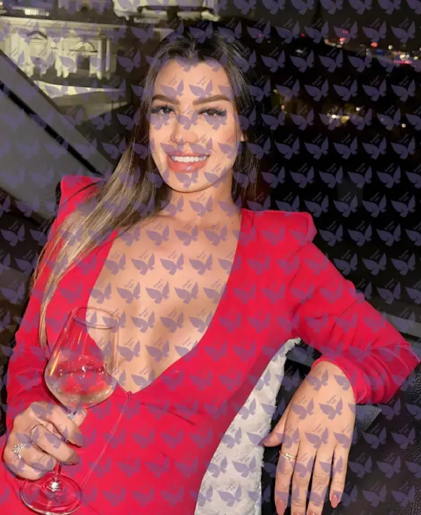 Имя: Вера, Возраст: 25, Грудь: 3