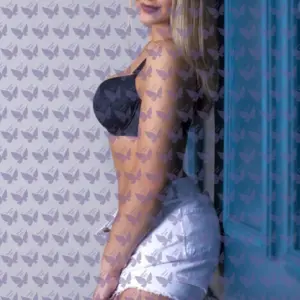 Имя: Вероника, Возраст: 30, Грудь: 4