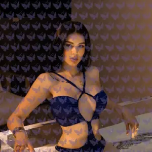 Имя: Веста, Возраст: 22, Грудь: 3