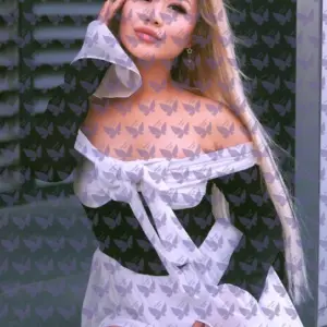 Имя: Викки, Возраст: 26, Грудь: 3