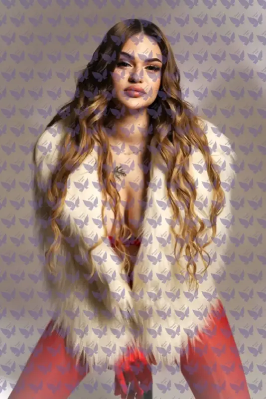 Имя: Виола, Возраст: 22, Грудь: 3