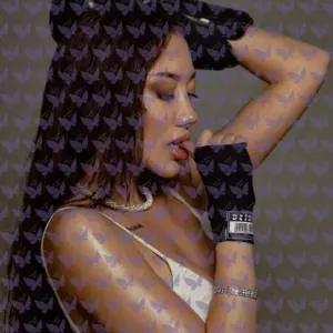 Имя: Виолетта, Возраст: 23, Грудь: 4