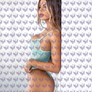 Имя: Вирджиния, Возраст: 24, Грудь: 3