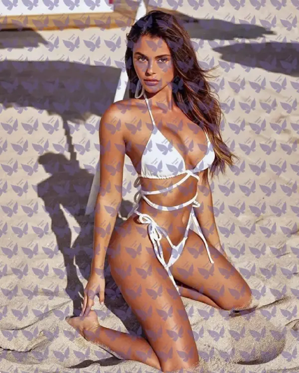 Имя: Харриет, Возраст: 24, Грудь: 2