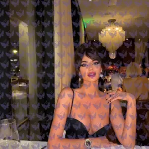 Имя: Хелена, Возраст: 23, Грудь: 3