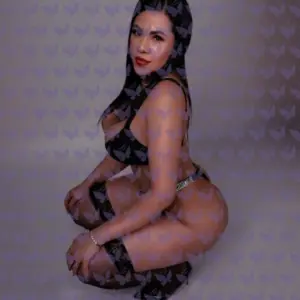 Имя: Хлоя, Возраст: 25, Грудь: 4