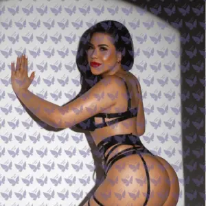 Имя: Хлоя, Возраст: 25, Грудь: 4