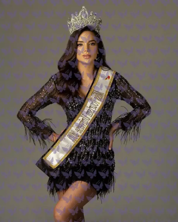 Имя: Зарина, Возраст: 23, Грудь: 2