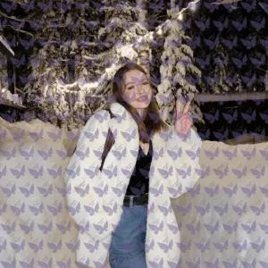 Имя: Захра, Возраст: 25, Грудь: 1