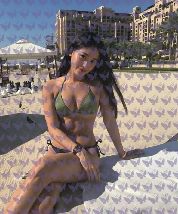 Имя: Зефира, Возраст: 23, Грудь: 2