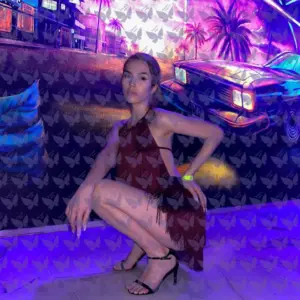 Имя: Женя, Возраст: 23, Грудь: 1