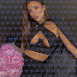 Имя: Жизель, Возраст: 27, Грудь: 1