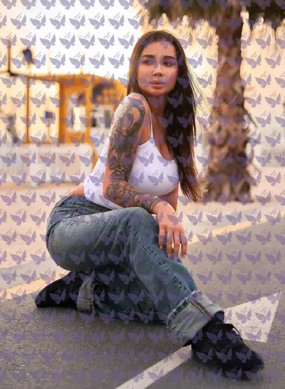 Имя: Злата, Возраст: 24, Грудь: 4