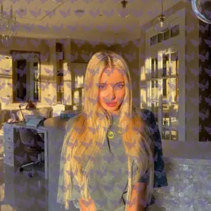 Имя: Зора, Возраст: 21, Грудь: 2