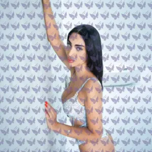 Имя: Зулия, Возраст: 27, Грудь: 3